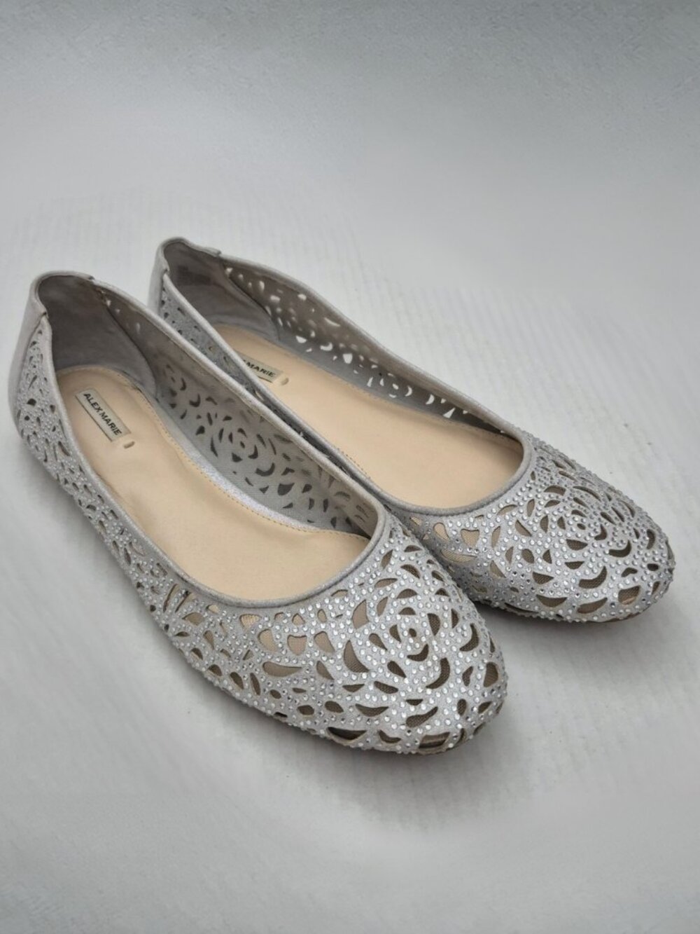 Alex Marie Altana Gray Crystal Rhinestone Laser-Cut Design Ballet Flats Sz 10